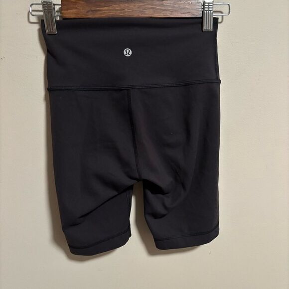 Lululemon Wunder Train High Rise Short 8" Black- Size 4 - Picture 1 of 10